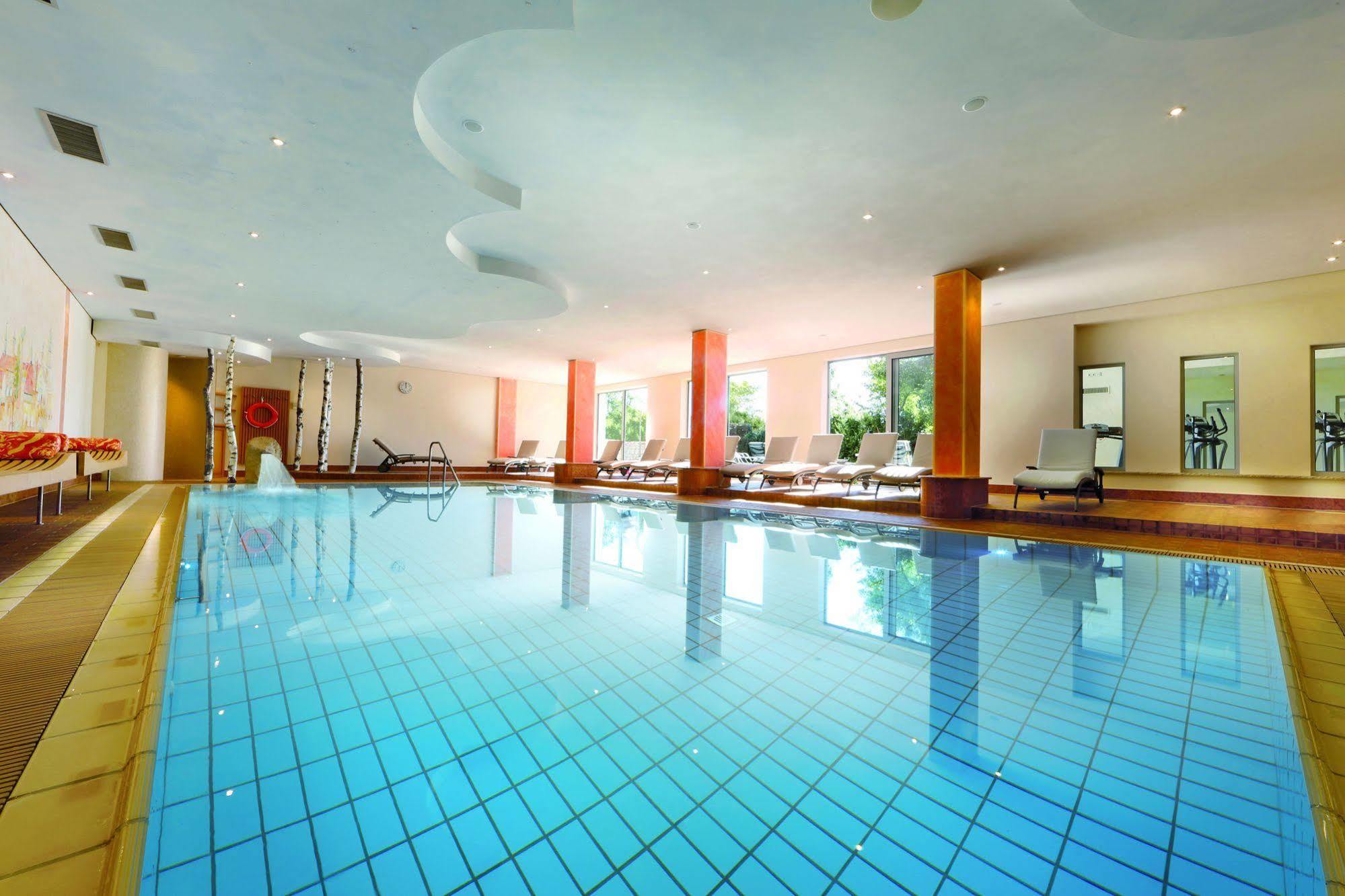 Hotel Gruener Wald ฟรอยเดนชตัดท์ ภายนอก รูปภาพ